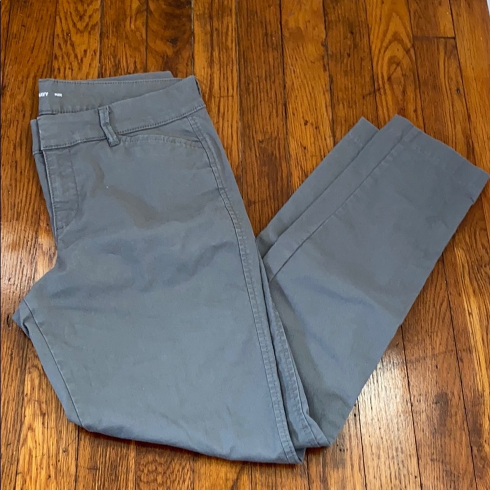 Old Navy Pixie Khaki Pants